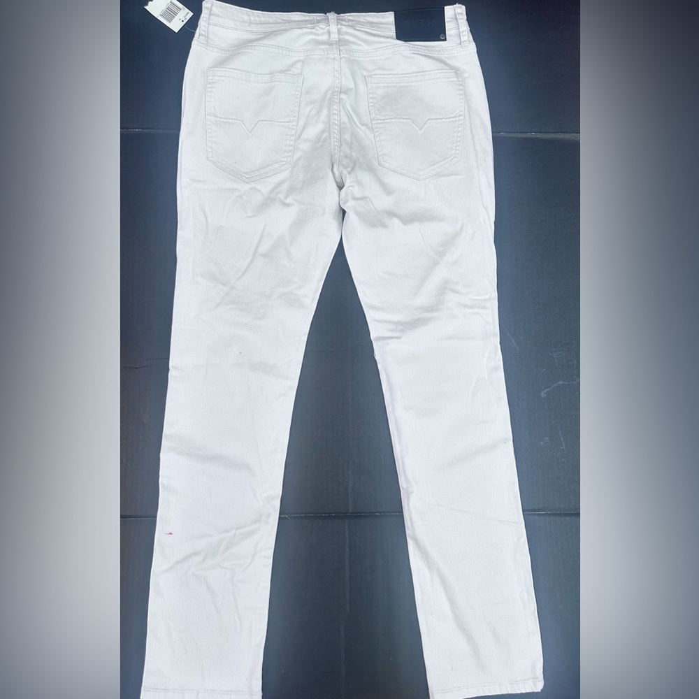 Guess Cream Medium Rise Skinny Scotch Fit Jeans - Picture 6 of 8